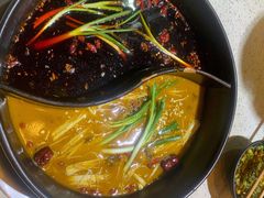 -钢管厂歆瑞源油卤串串香(春熙路太古里店)