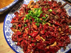 -临界音乐酒馆·小龙虾·江湖菜(华熙LIVE·鱼洞店)