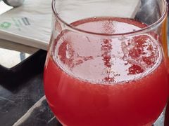 西瓜汁-云端西餐厅(南宁龙光那莲豪华精选酒店)