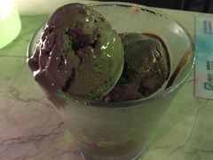 巧克力冰淇淋-Shanghai Brew House上海啤酒工坊(老外街店)