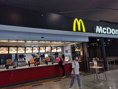 -麦当劳(深圳北站高铁店)