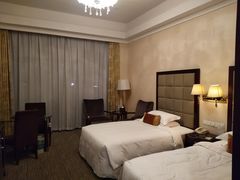 -曲江惠宾苑宾馆(大雁塔大唐不夜城店)