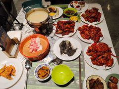 -金马门国际美食百汇(珞喻路店)