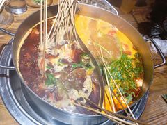 -乐山串串香老火锅(鼓楼店)