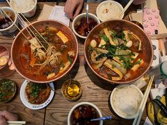 -成都你六姐·牛肉冒菜(上海环宇荟店)