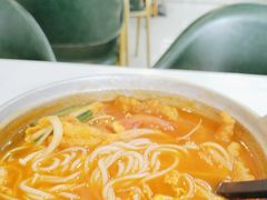 -汤小云火锅米线(钻汇广场店)