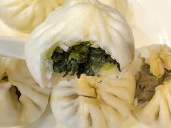 荠菜虾仁包子-庆丰包子铺(安东店)