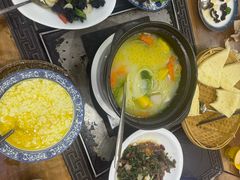 -三锅莊·牦牛肉火锅·香格里拉特色藏餐宴请餐厅(昆明创始店)