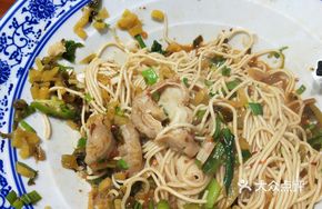 Stir-fried Intestine Noodles