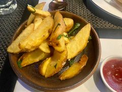 香草薯条配黑松露酱-atta bj(国贸商城店)