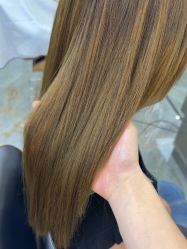 -藤野造型烫染·漂发