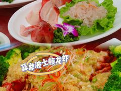 -范饭椰林川湘味海鲜·椰子鸡(三亚湾椰梦长廊店)