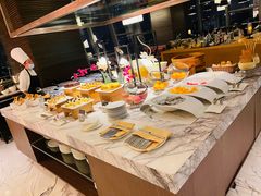 -上海漕河泾万丽酒店