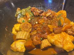 -鱼窝棚柴火铁锅炖(富山屯店)