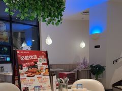 -必胜客(大坪英利店)