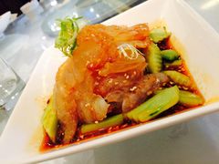 -品悦酒店(三林古镇店)