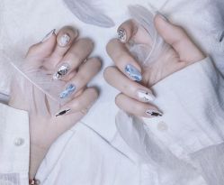 -Pink You美甲美睫纹绣定制中心