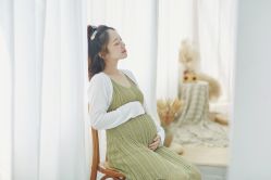 点击看大图 -专注孕妇照亲子照·纪田摄影