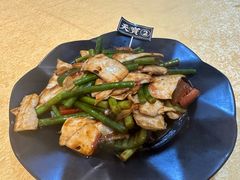 -天宝食坊·啫啫煲大排档(西华路店)