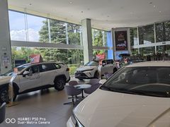 -上海和裕一汽丰田4S店(七宝店)