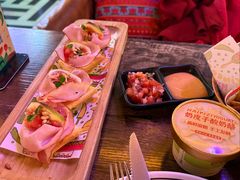 -Famous肥猫墨西哥音乐餐吧(五棵松华熙LIVE店)