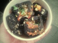 -黑色经典臭豆腐·湖南特产(步行街店)