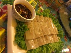 -闯关东东北农家菜(崂山石老人店)