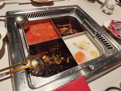 -海底捞火锅鲜切牛肉主题店(长寿路店)