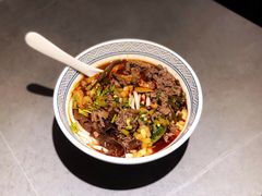 -粉吖吖·邵阳米粉(体育西路店)