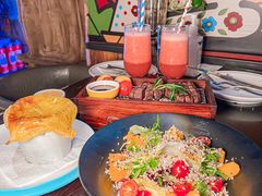 -Famous肥猫墨西哥音乐餐吧(五棵松华熙LIVE店)