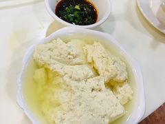 -渝君重庆火锅(嘉宾路店)