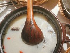 -老阿爸鲜鱼土菜(园区永旺店)