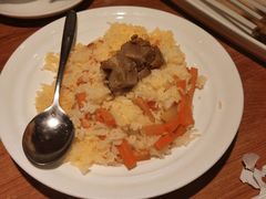 手抓饭-晋家门(弘阳广场店)