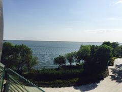 -上海滴水湖皇冠假日酒店