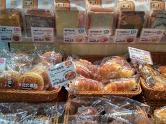 -孙北北面包(共富路店)