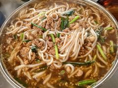 大碗瘦肉米线-正宗杨记普洱酸醋米线(总店)