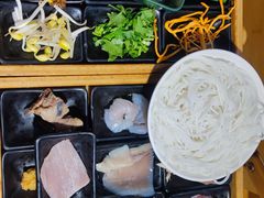 -勺子米线·云南传统小吃市集(四方街店)