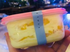 -蜜蜂小象·榴莲千层蛋糕(时代汇11栋店)