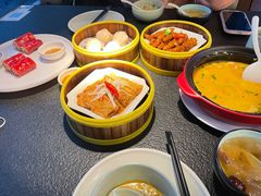 -蝴蝶里·粤菜·点心(滨江龙湖店)