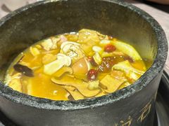 -野·大山里野生菌石锅土鸡(益田假日店)