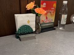 -鼎鼎香·港式火锅(北京SKP店)