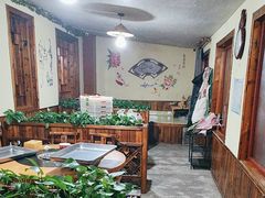 -果松木炭酸菜铜火锅·外婆参鸡汤