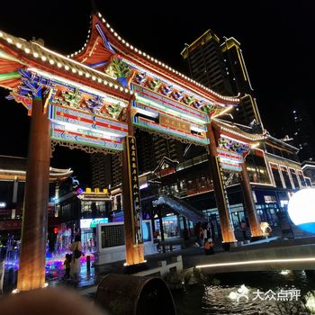 放在草稿箱里很久，一直不知道怎么描述。