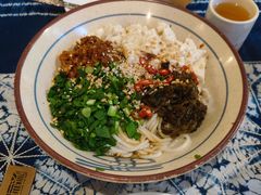 豆花米线-滇道云南特色料理(康定路店)