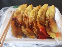 -老新隆牛肉锅贴(新街口店)