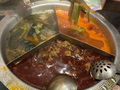-廖掌柜·重庆鲜货火锅(上海首店)