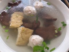 豆干鸭血汤-松树干拌面店