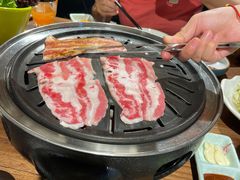 -明洞阿姨·韩式酱蟹烤肉·创意料理(三元桥店)