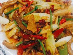 -许家黄土高坡砂锅总店