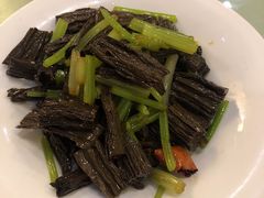-闫水饺大酒楼·北京老闫靓马饺子馆